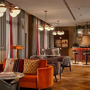Radisson Red Kudamm **** ברלין